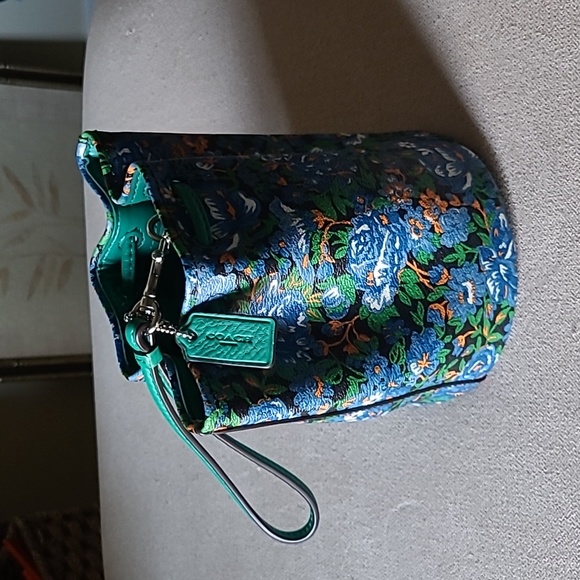 Coach Mini Floral Drawstring Bag - Picture 2 of 8